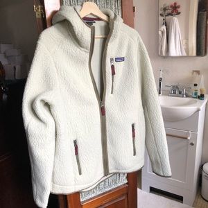 Patagonia retro pile hoodie NWOT
